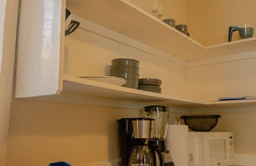 Antoneys Cay Apartment | Bay mini Penthouse/Luxury view in West End road