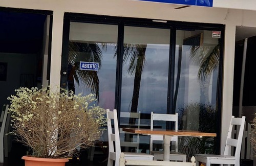 Antoneys Cay Apartment | Bay mini Penthouse/Luxury view in West End road