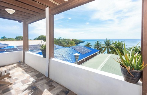 Antoneys Cay Apartment | Bay mini Penthouse/Luxury view in West End road