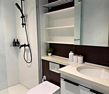 Likas Apartment | Bay Suites Likas Luxury Sea View&Mountain