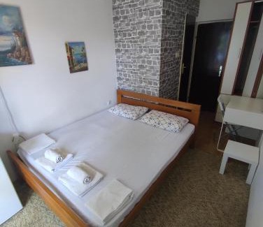 Risan House | Bay View Risan