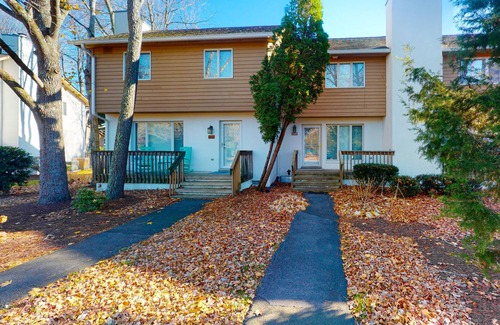 Bethany Beach House | Bayberry Woods Home Near the Beach w/Shared Pool, Private W/D, Free WiFi
