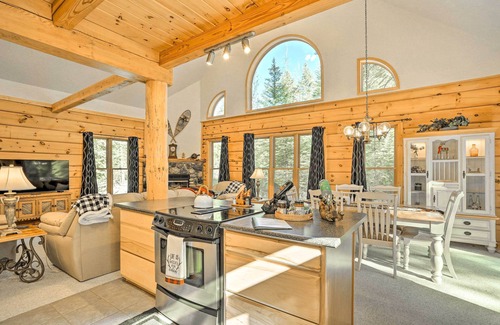 Bayfield Cabin | Bayfield Cabin w/Wraparound Deck & Fire Pit