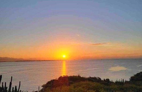 Portmore House | BayFront 5 Star Vacation Home