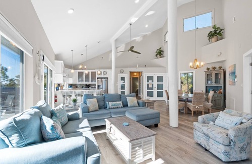 Mary Esther House | Bayfront Home , Pet-Friendly, Boat Access, Gorgeous Views & Relaxation! - Pirate's Cove