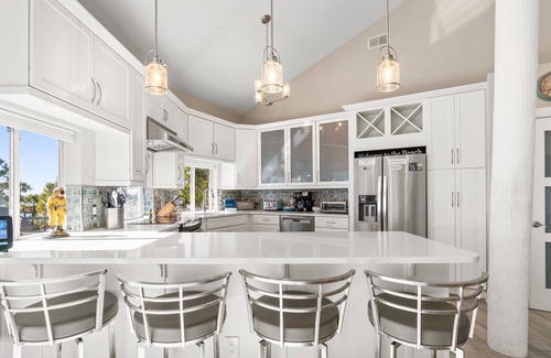 Mary Esther House | Bayfront Home , Pet-Friendly, Boat Access, Gorgeous Views & Relaxation! - Pirate's Cove