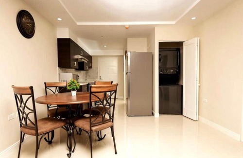 Portmore House | BayFront Ocean View Vacation Home