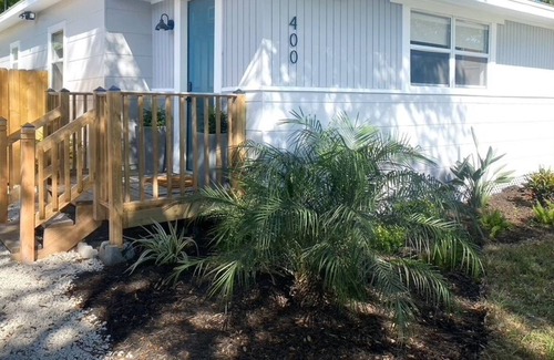 Clearwater Cottage | ☆Bayside Coastal Cottage☆ great location, beaches