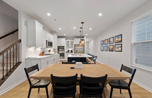 Bayside House | Bayside * W. Fenwick Is. *20117* 5BR, 4.5 Baths, 3 Suites, Luxury Twin-House