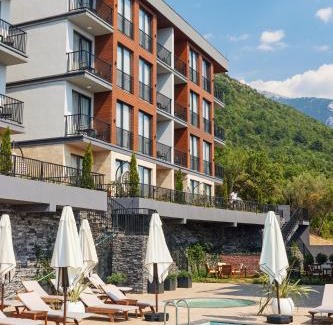 Kotor Apartment | Bayview Hills Luxury Residences