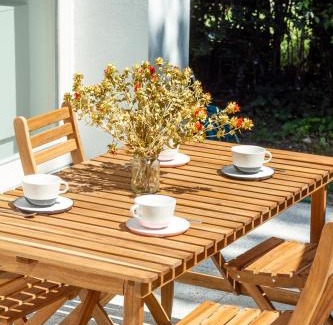 Balatonszarszo Apartment | BBQ Terrace Balaton 2BR Apt by NW