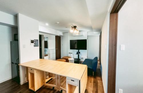 Asakusa Apartment | BbyC APARTMENT 浅草花園通 レンタカー&サウナ付ホテル