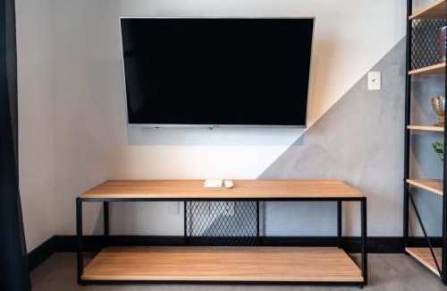 Tatuape Apartment | BE76 - Apto Industrial no Tatuapé com Vaga, Próximo ao Metrô Carrão.