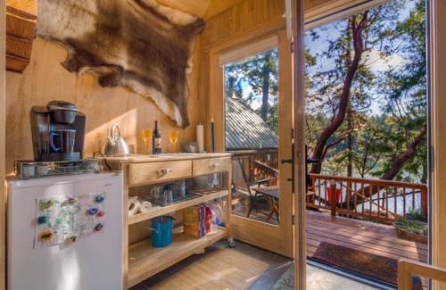 Roche Harbor Cabin | Beach and Dock Access! (NBWR)