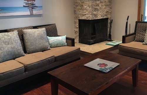East Kootenay Condo | Beach and Lakefront Resort , Akiskinook 1 bed.