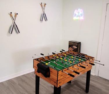 Bayshore Gardens House | Beach and Sports Haven with Pool near AMI and IMG Academy