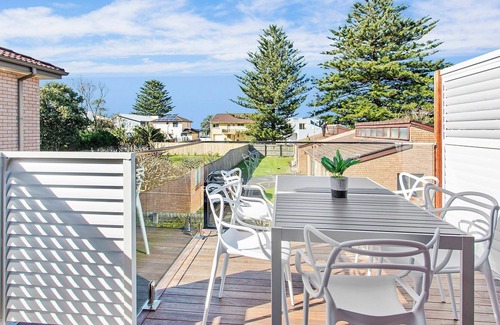Werri Beach Apartment | beach breezeweli beach