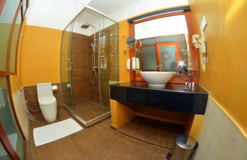Negombo Hotel | Beach Corridor Hotel & Spa with Free Airport Shuttle