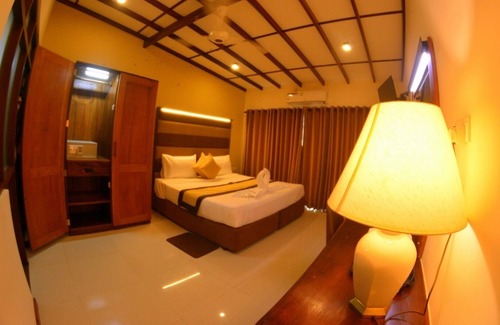 Negombo Hotel | Beach Corridor Hotel & Spa with Free Airport Shuttle