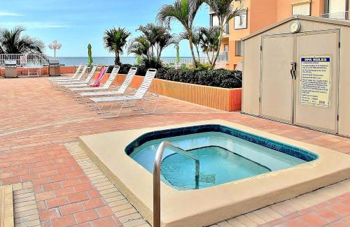 Indian Shores Apartment | Beach Cottage 1405