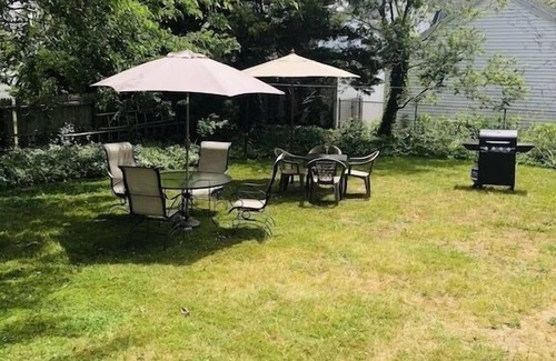 Wildwood Crest Cottage | Beach Cottage Newly Renovated. Walking distance to the beach.