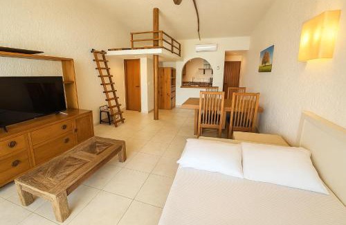 Zona Hotelera Apartment | Beach Front Condos in Hotel Zone