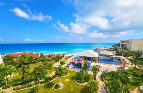 Zona Hotelera Apartment | Beach Front Condos in Hotel Zone