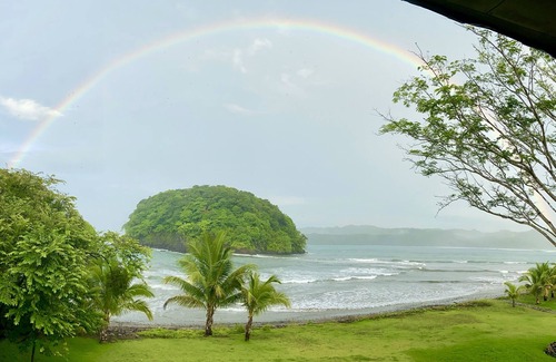 Las Escobas del Venado Condo | Beach Front unit with amazing sunset and Playa Venao view