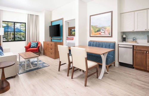 Park Shore Hotel | Beach Getaway Ideal for Family | Spacious Suite w/Kitchen | Free Parking