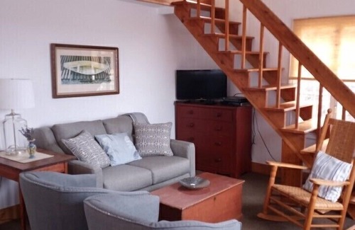 Little Pond Cottage | Beach House at Durell Point