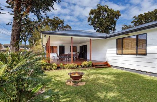 Hawks Nest House | Beach House - Australian Coastal Style Beach House