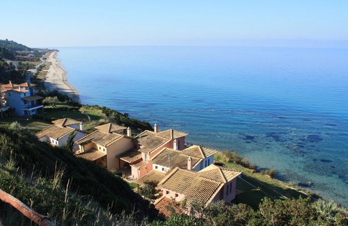 Kassandra House | Beach House by the Aegean Sea