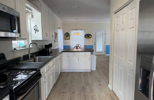 Myrtle Beach RV Rental | BEACH HOUSE ONLY A MINUTE S WALK FROM THE BEACH(OCEAN LAKES UNIT 1149)