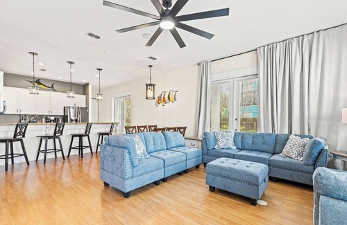 Bahama Beach House | Beach House! Spacious 4BR Retreat, Steps to Beach, Gulf Views & Viewing Deck!