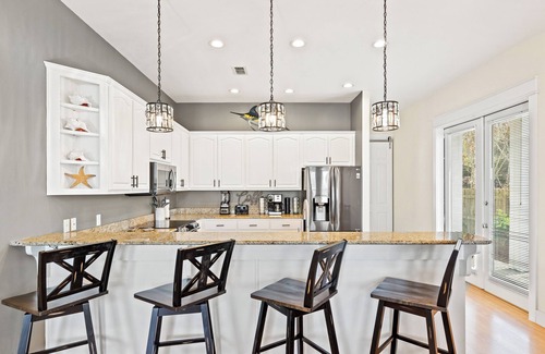 Bahama Beach House | Beach House! Spacious 4BR Retreat, Steps to Beach, Gulf Views & Viewing Deck!