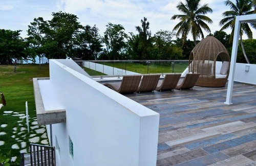 Guanajibo House | Beach House Wood w/private pool, WiFi, BBQ, kayaks, full A/C.