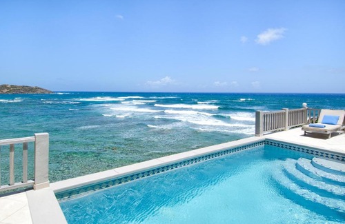 Dawn Beach Estates House | Beach House Younes