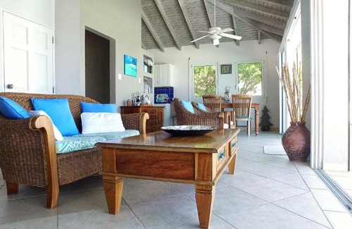 Dawn Beach Estates House | Beach House Younes