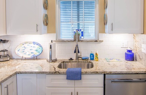 Fort Morgan House | Beach Life - Beach House with all the Extras!