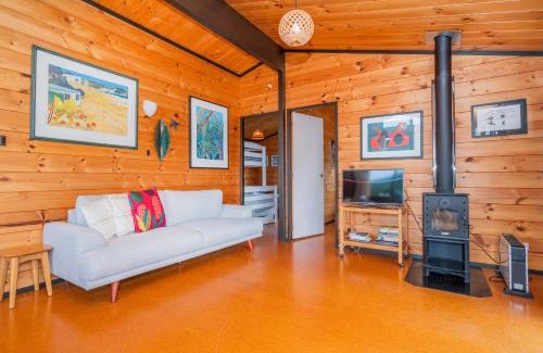 Hahei House | Beach Lovers Bach - Hahei Holiday Home