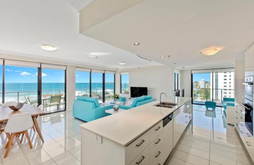 Maroochydore Apartment | Beach on Sixth
