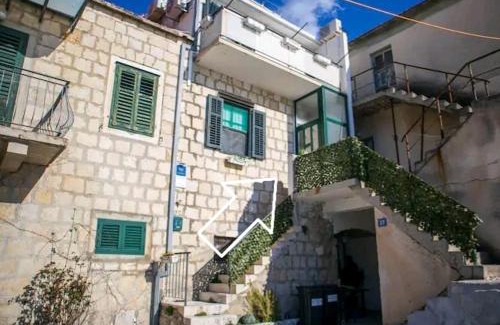 Jesenice Apartment | Beach pearl 2