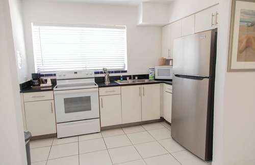 North Beach Hotel | Beach Place Hotel