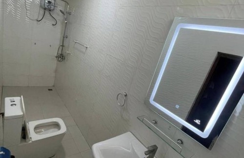 Littoral Department Apartment | Beach Sand Hotel & Resort, Cotonou Standard King Room 4