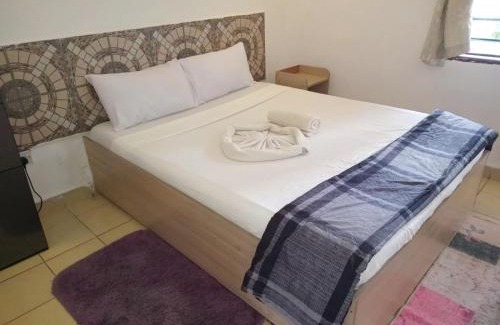 Ukunda Bed & Breakfast | Beach Shades