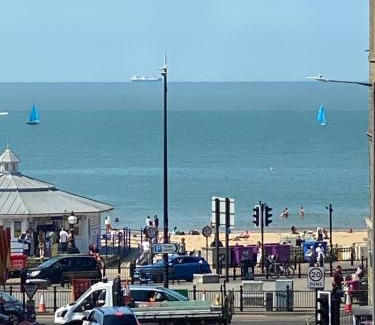 Margate Apartment | Beach view apartments