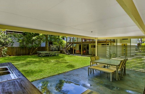 Pearl Beach House | Beach Vista by HolidayCo.