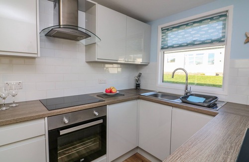 Dartmouth Cottage | Beachcomber
