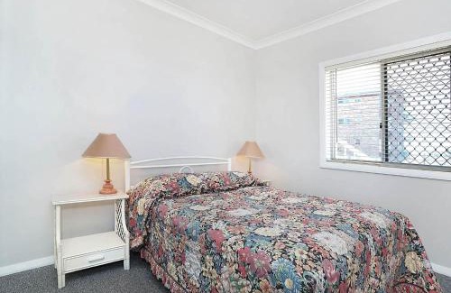 The Entrance Apartment | Beachcomer 1