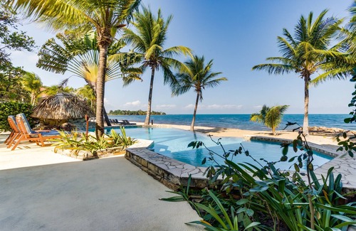 Placencia Villa | Beachfront 2BR Villa with Pool & Spacious Layout